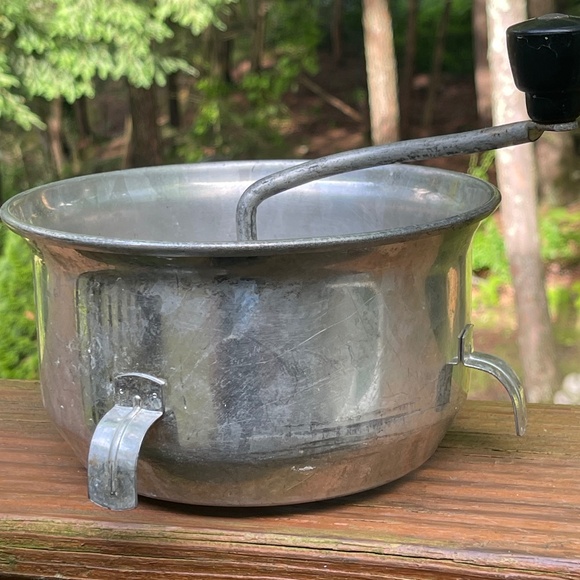 Vintage Foley Food Mill 2-Quart / 1.9L Stainless Steel No. 101 - Picture 3 of 6